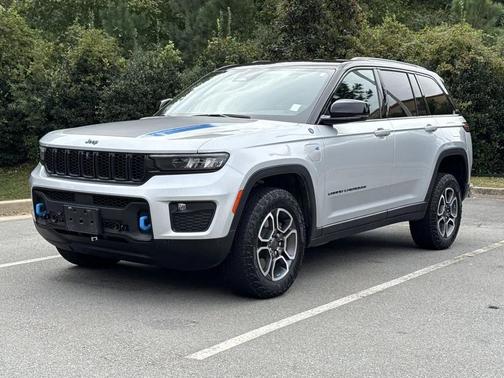 2022 Jeep Grand Cherokee 4xe Trailhawk