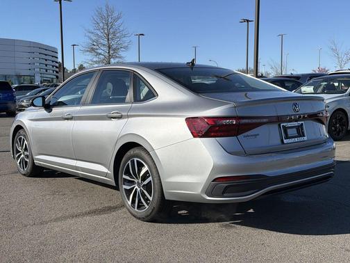 Silver Metallic 2026 Volkswagen Jetta 1.4T SE