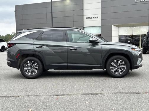 2024 Hyundai TUCSON Hybrid Blue