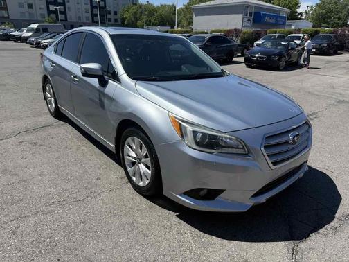Ice Silver Metallic 2016 Subaru Legacy Premium