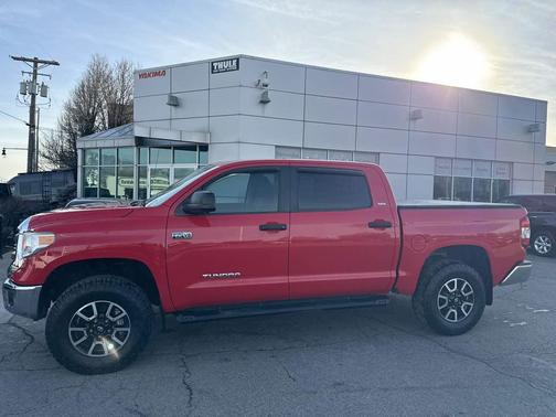 2015 Toyota Tundra SR5