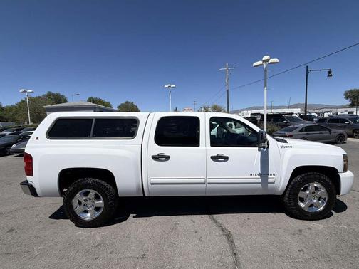 Summit White 2011 Chevrolet Silverado 1500 Base