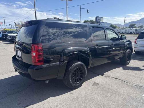 Black 2009 Chevrolet Suburban 1500 LT2