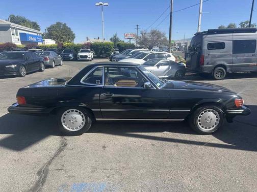 1987 Mercedes-Benz 560SL 2dr Roadster