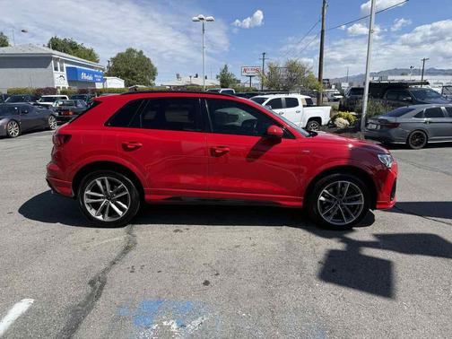 Tango Red Metallic 2021 Audi Q3 45 S line Premium Plus