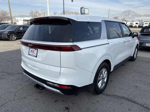 2022 Kia Carnival LXS