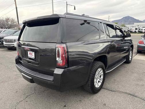 Iridium Metallic 2015 GMC Yukon SLT