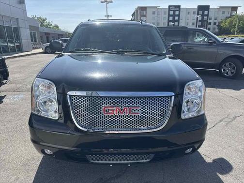 2011 GMC Yukon XL Denali