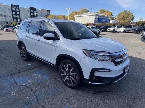 2022 Honda Pilot AWD Elite