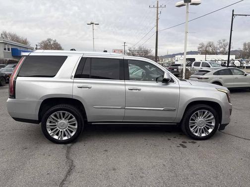 2013 Cadillac Escalade Premium