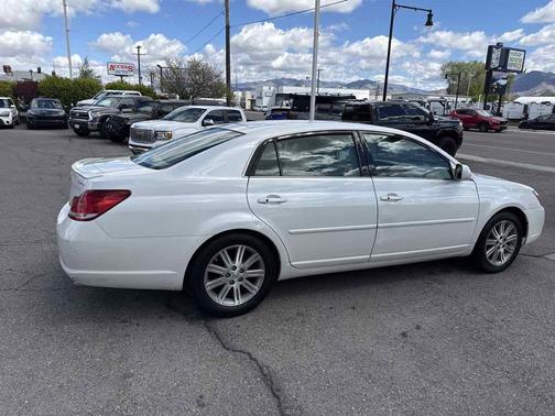 Blizzard Pearl 2007 Toyota Avalon Limited