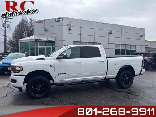 2020 RAM 2500 Big Horn Crew Cab 4X4 6'4' Box