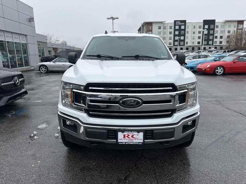 Oxford White 2019 Ford F-150 XLT