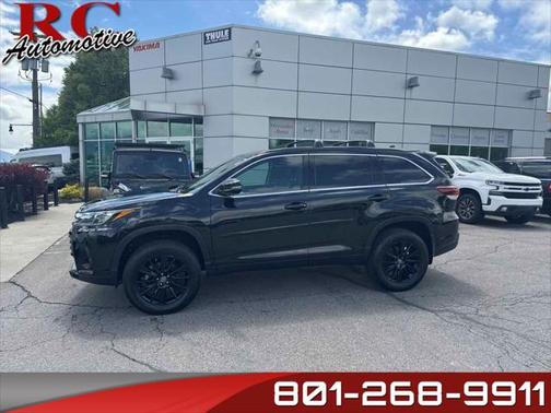 2019 Toyota Highlander SE