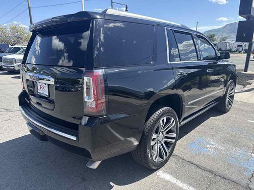 Onyx Black 2017 GMC Yukon Denali