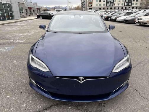 2020 Tesla Model S Long Range Plus