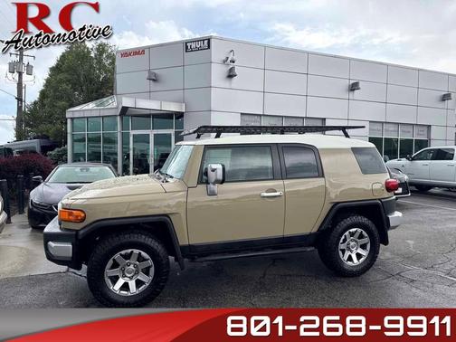 Quicksand 2014 Toyota FJ Cruiser Base