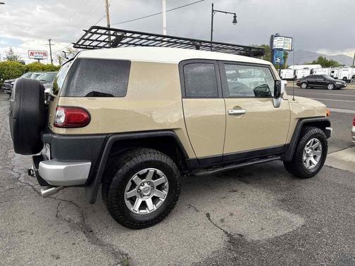 Quicksand 2014 Toyota FJ Cruiser Base