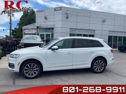 White 2017 Audi Q7 3.0T Prestige