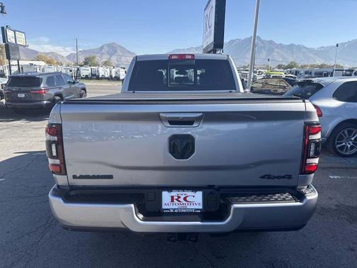 2024 RAM 2500 Laramie Crew Cab 4x4 6'4' Box