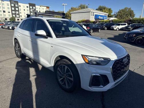 2023 Audi Q5 45 S line Premium Plus