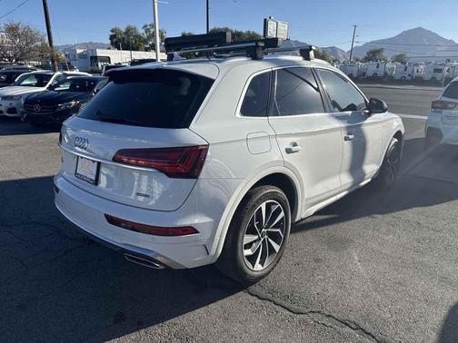 2023 Audi Q5 45 S line Premium Plus