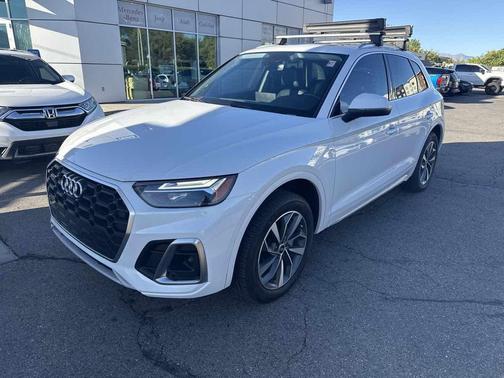 2023 Audi Q5 45 S line Premium Plus