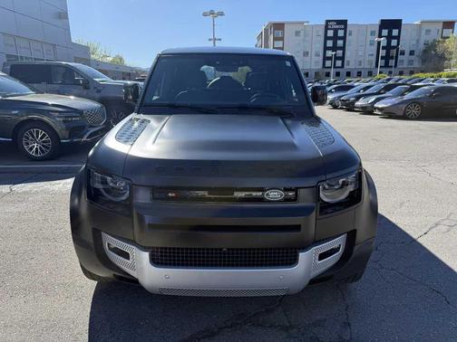 Santorini Black Metallic 2024 Land Rover Defender 110 P500 SE