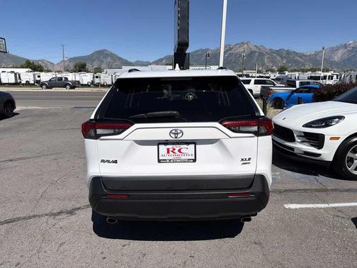 Super White 2021 Toyota RAV4 XLE