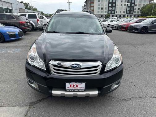 2011 Subaru Outback 3.6 R Limited