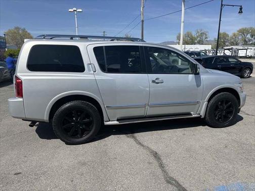 2010 INFINITI QX56 Base