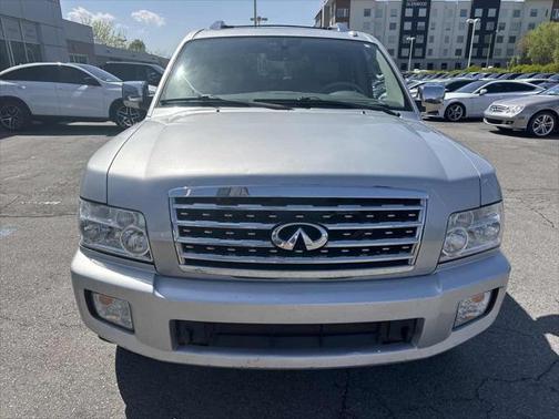 2010 INFINITI QX56 Base