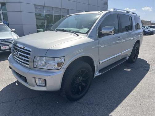 2010 INFINITI QX56 Base