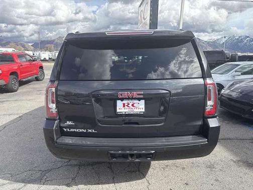 2020 GMC Yukon XL SLT