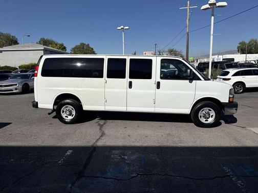 2013 Chevrolet Express 3500 LT