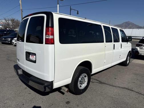 2013 Chevrolet Express 3500 LT