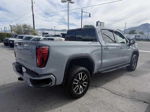 Thunderstorm Gray 2025 GMC Sierra 1500 AT4