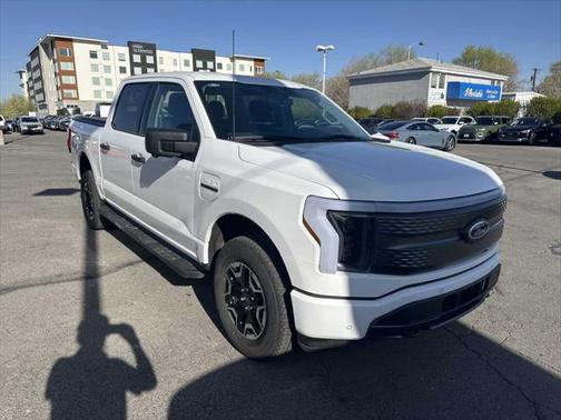 2023 Ford F-150 Lightning XLT