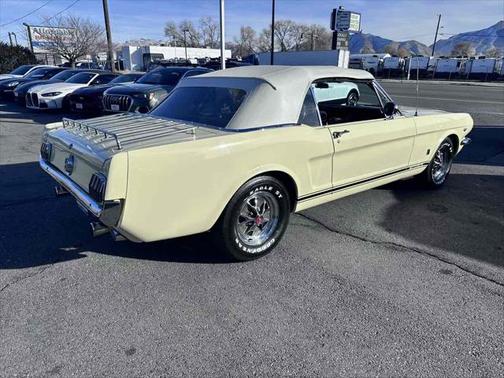 1965 Ford Mustang Base