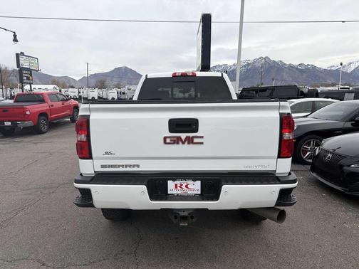 2016 GMC Sierra 2500 Denali