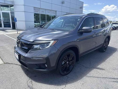 Modern Steel Metallic 2022 Honda Pilot AWD Special Edition