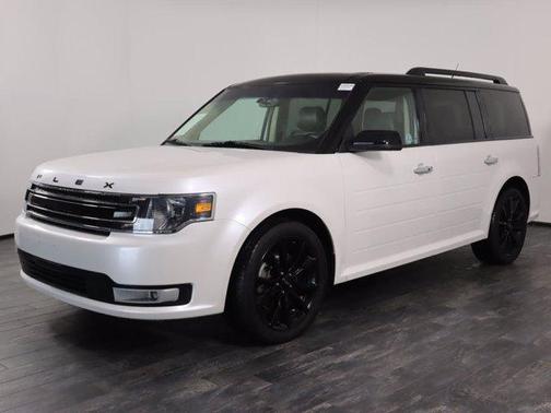 Photo 2 of 37 of 2018 Ford Flex SEL