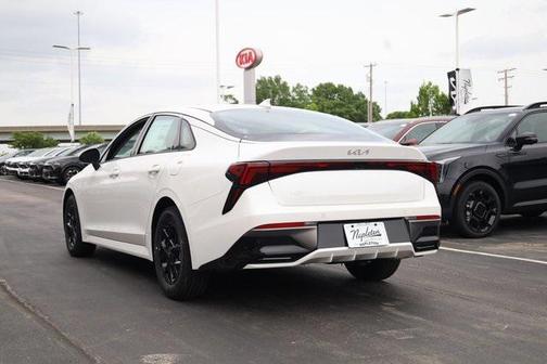 2025 Kia K5 LXS