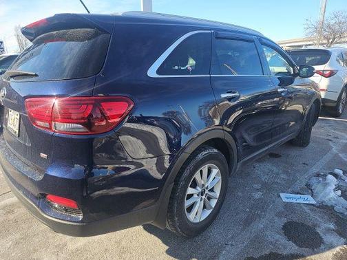 2020 Kia Sorento LX