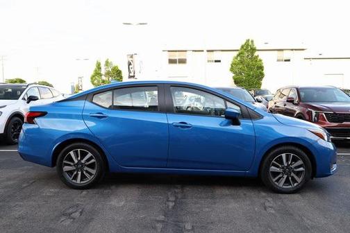 2023 Nissan Versa 1.6 SV