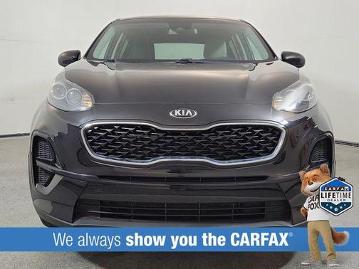 Black Cherry 2022 Kia Sportage LX