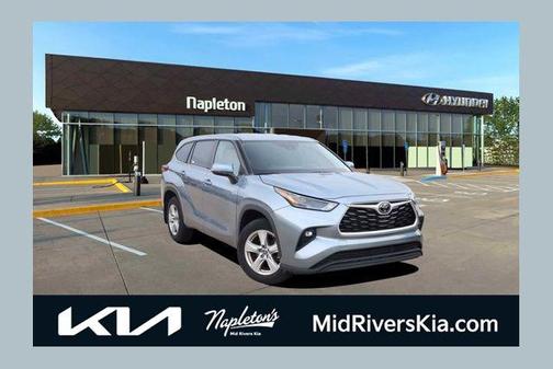 2022 Toyota Highlander LE