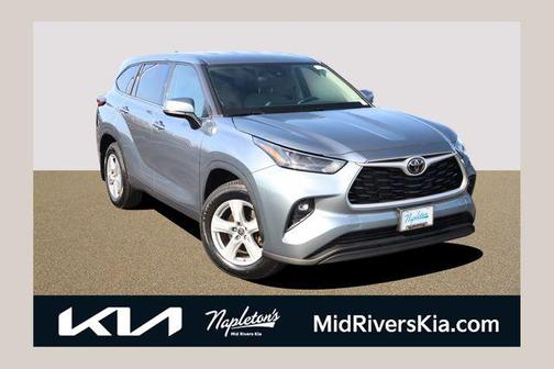 2022 Toyota Highlander LE