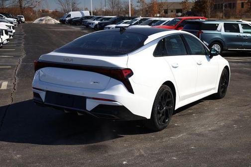 2026 Kia K5 GT-Line