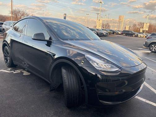 2023 Tesla Model Y Long Range Dual Motor All-Wheel Drive